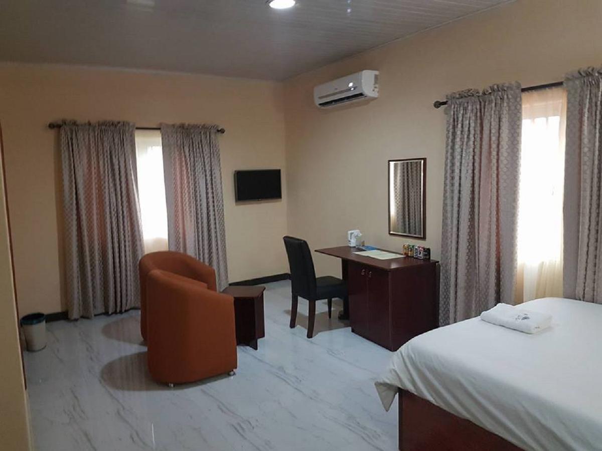 Providence Hotel Abeokuta Ngoại thất bức ảnh